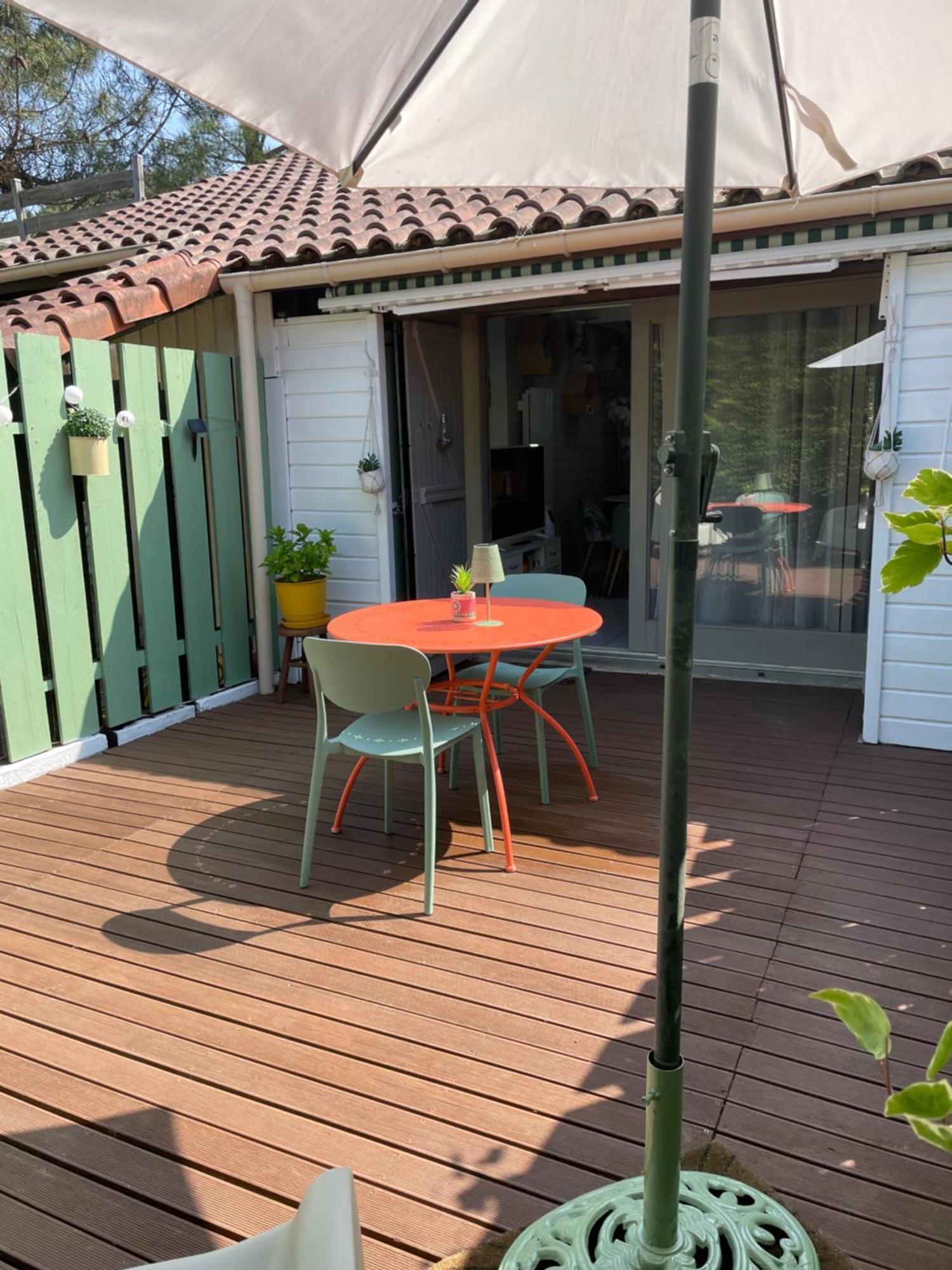 Jolie Maison Au Golf 라카노오세앙 외부 사진